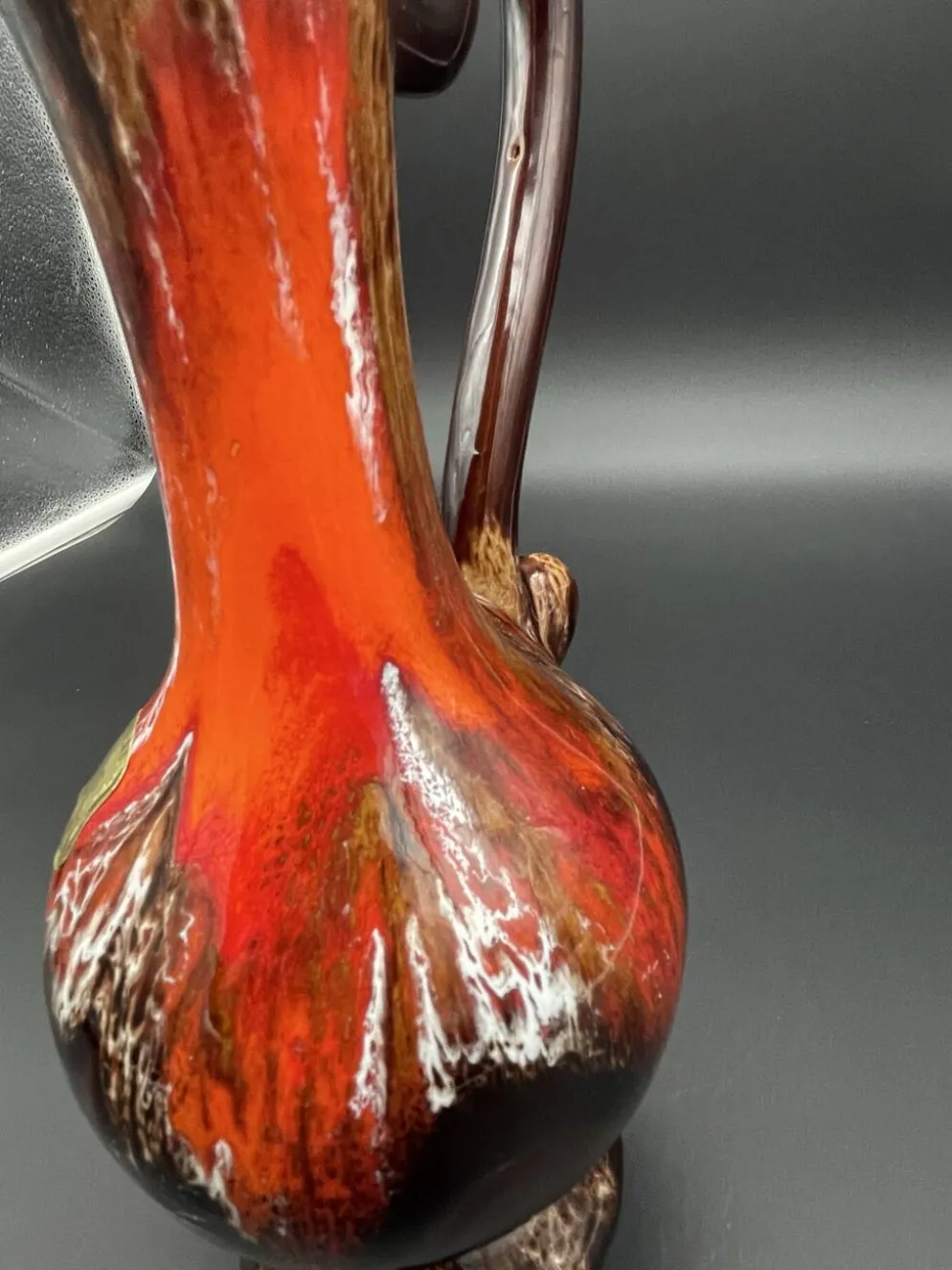 Aiguière en céramique de Vallauris avec étiquette d’origine