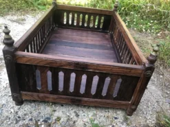 Ancien berceau en palissandre