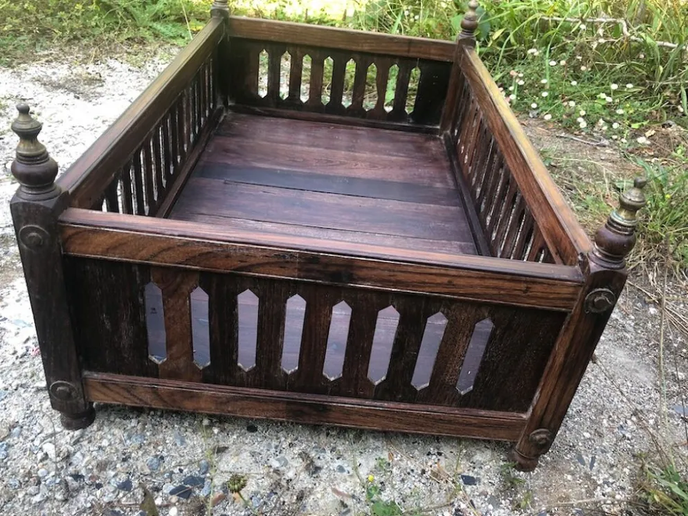 Ancien berceau en palissandre