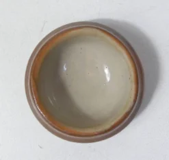 ancien beurrier en grès