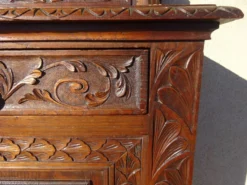 Ancien buffet, vaisselier breton