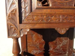 Ancien buffet, vaisselier breton