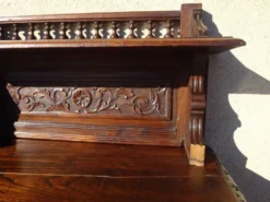 Ancien buffet, vaisselier breton