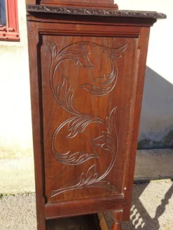 Ancien buffet, vaisselier breton