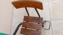 Ancien bureau d'école vintage