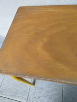 Ancien bureau d'écolier