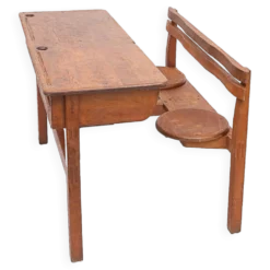 Ancien bureau d'écolier