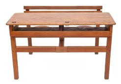 Ancien bureau d'écolier