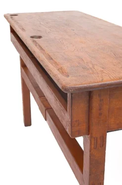 Ancien bureau d'écolier