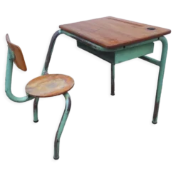 Ancien bureau d'enfant monobloc