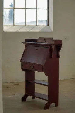 Ancien bureau secrétaire peint à façade tombante, Skønvirke danois, début du 20e siècle