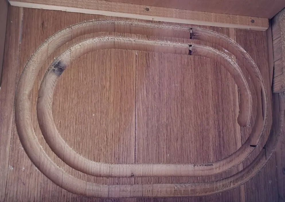 Ancien classeur à rideaux en bois massif