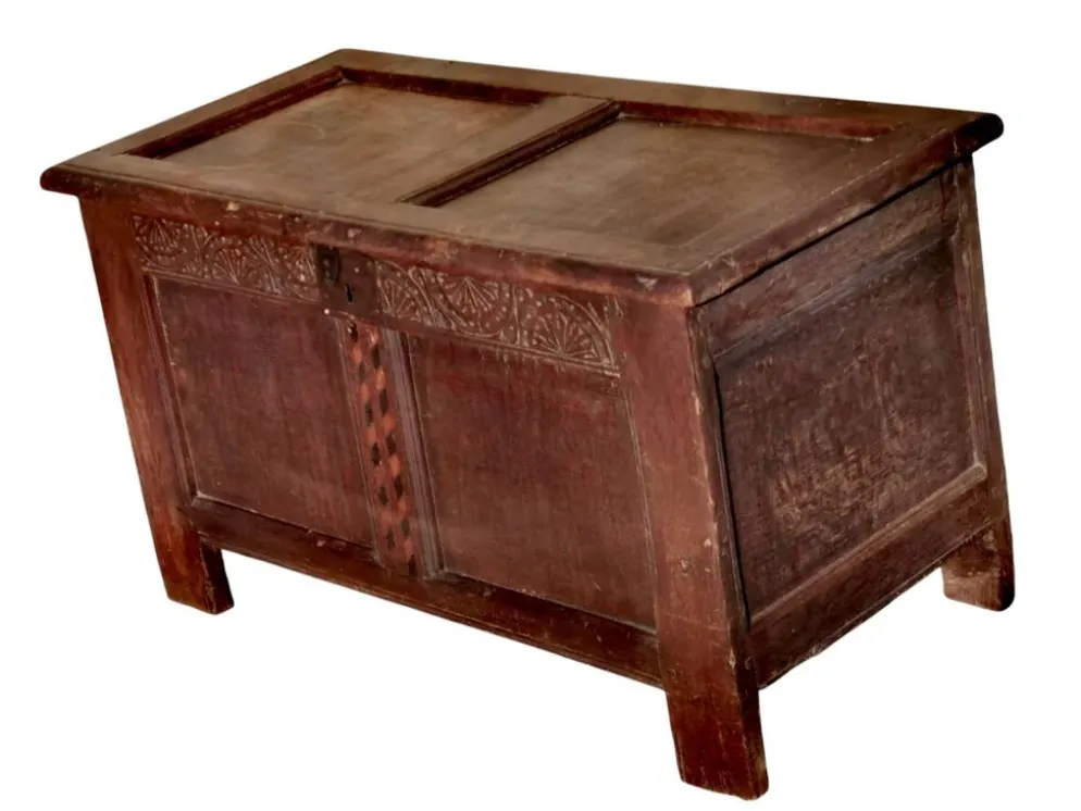 Ancien coffre anglais / coffer XVII siecle