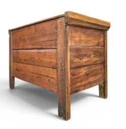 Ancien coffre à couvertures / coffre de rangement / bois de pin