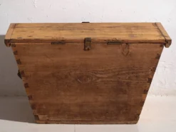 Ancien coffre de rangement en marron naturel (c.1920) #76