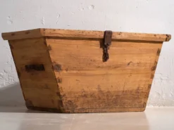 Ancien coffre de rangement en marron naturel (c.1920) #76