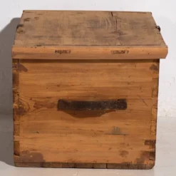 Ancien coffre de rangement en marron naturel (c.1920) #76