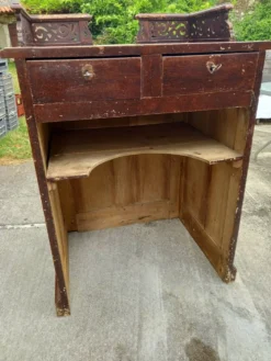 Ancien comptoir d'accueil année 20