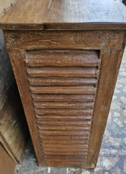 Ancien comptoir de boutiquier en teck birman