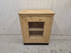 Ancien comptoir de magasin