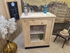 Ancien comptoir de magasin