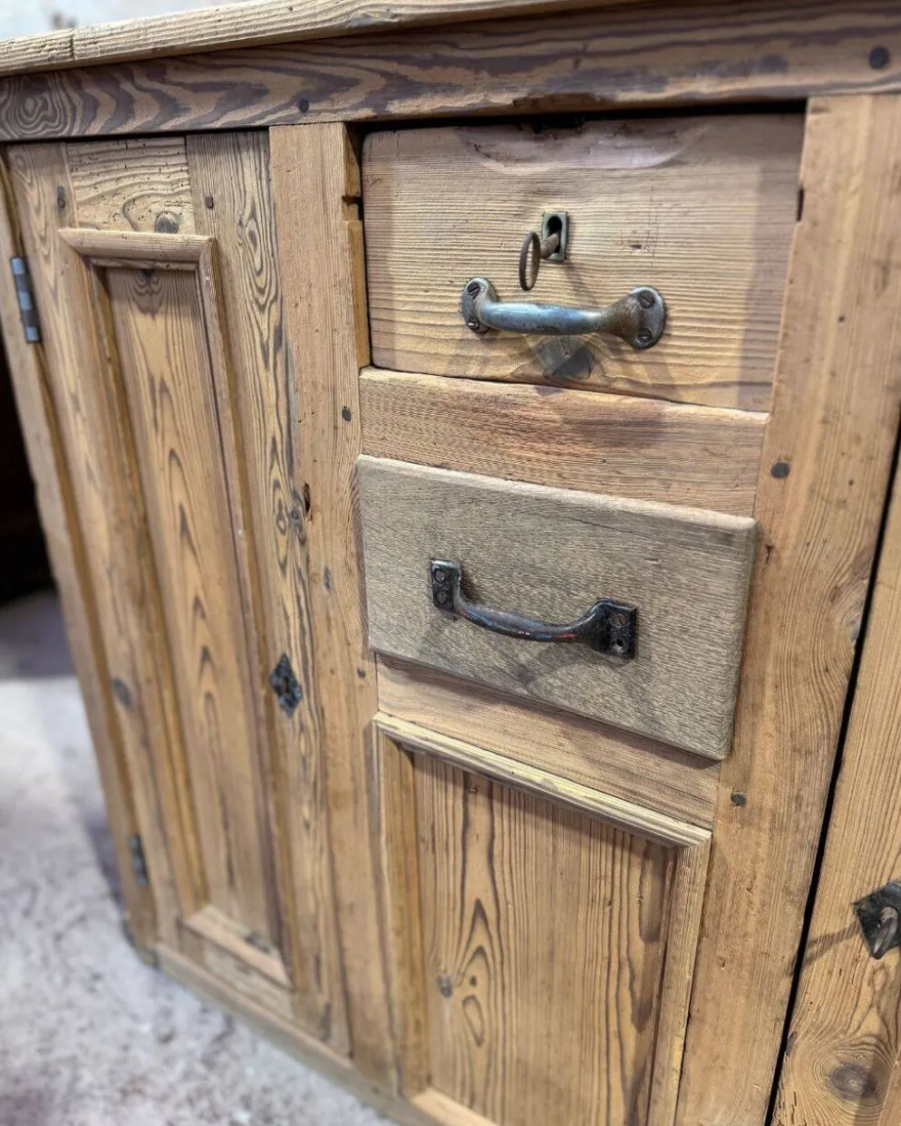 Ancien comptoir de magasin - Début XXe siècle