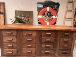 Ancien comptoir de mercerie en chêne