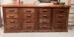Ancien comptoir de mercerie en chêne