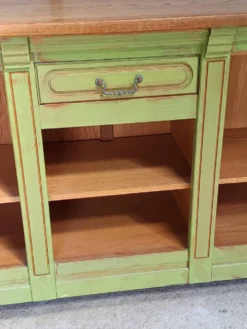Ancien comptoir en bois