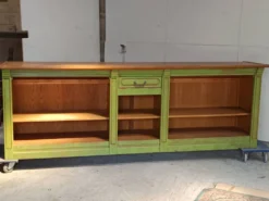 Ancien comptoir en bois
