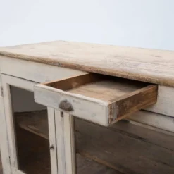 Ancien comptoir vitrine en bois peint – début XXe siècle