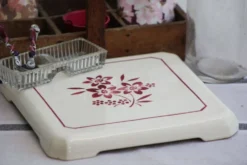 Ancien dessous de plat en céramique
