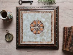 Ancien Dessous de Plat en Céramique Italienne et Cadre Bois