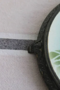 Ancien dessous de plat en céramique