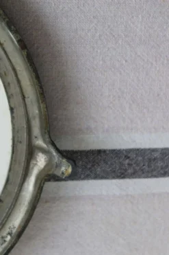 Ancien dessous de plat en céramique