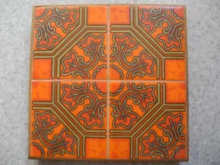 ancien dessous plat faïence orangetable vintage trivet