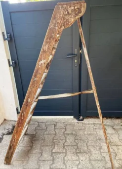 Ancien escabeau authentique de peintre en bois patiné vintage