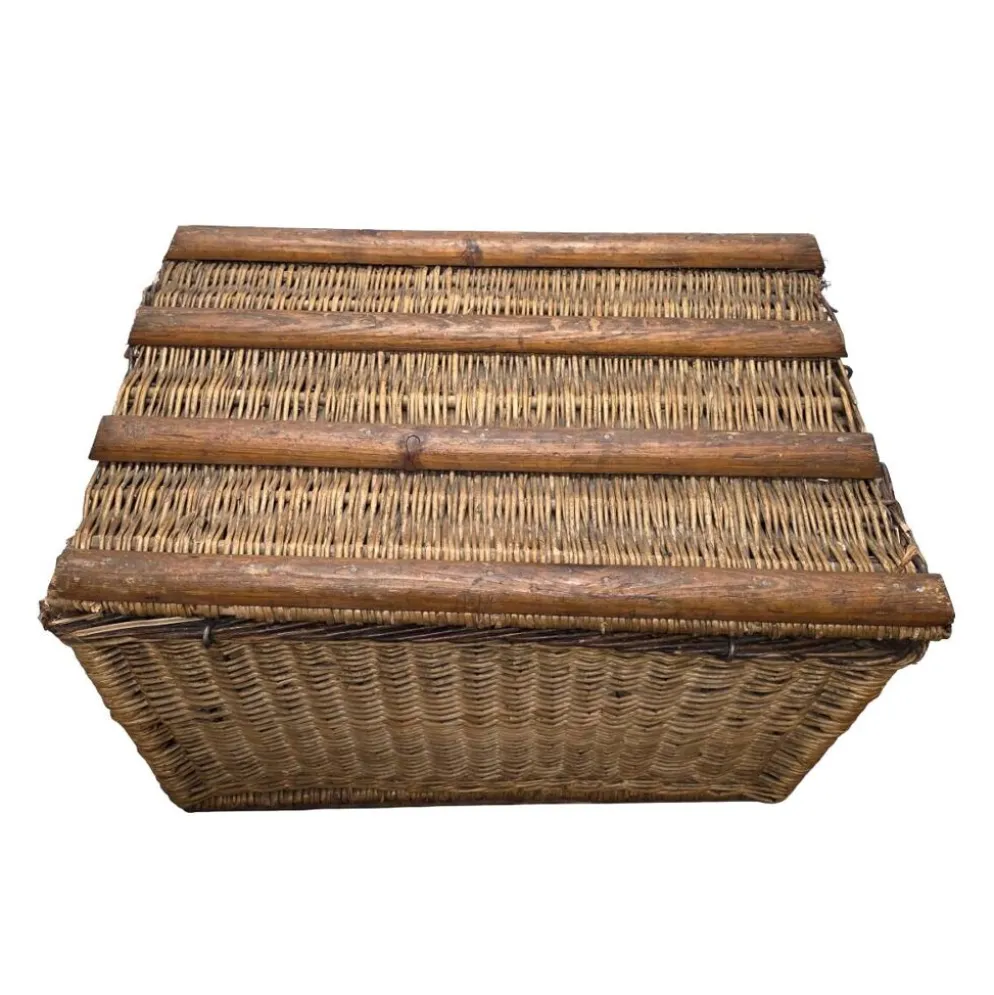 Ancien grand panier en osier français, première moitié du XXe siècle