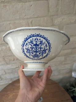 Ancien grand saladier Gien modèle Rouen arabesques bleu 30x14cm