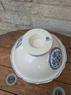 Ancien grand saladier Gien modèle Rouen arabesques bleu 30x14cm