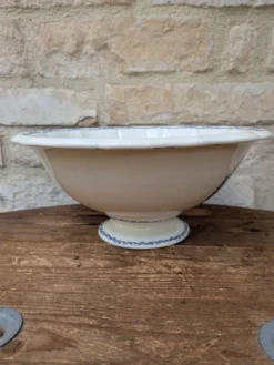 Ancien grand saladier Gien modèle Rouen arabesques bleu 30x14cm