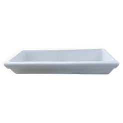 Ancien lavabo en céramique émaillé blanc