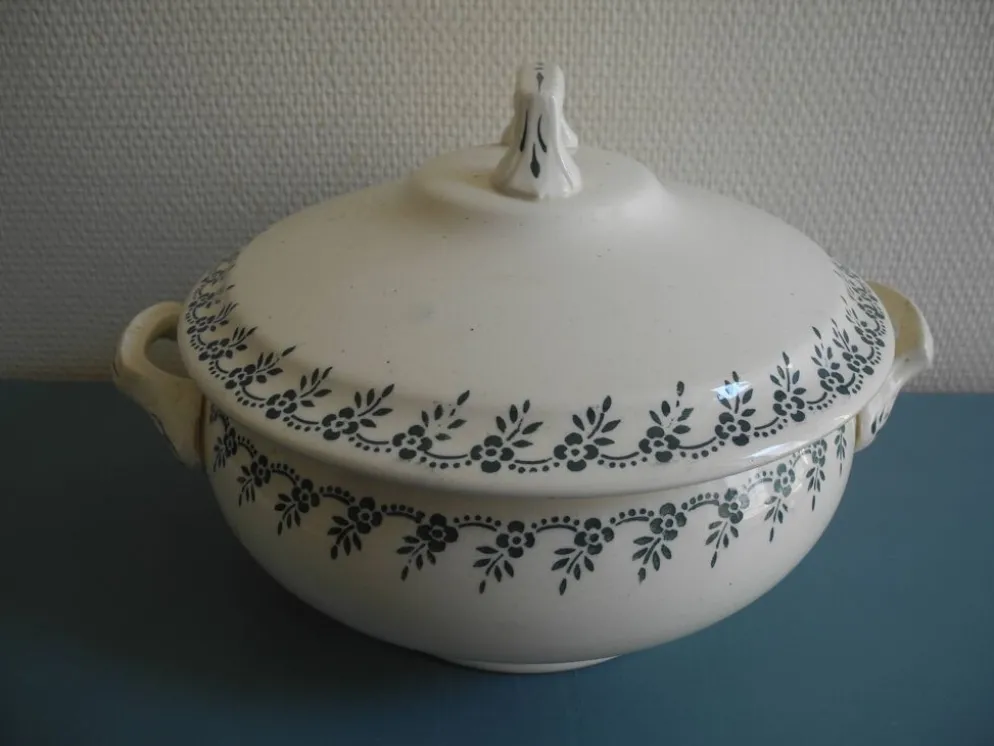 ancien légumier soupière Terre Fer Choisy Roi antique french dish