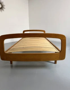 Ancien Lit daybed design Jacques Hauville pour BEMA 1950