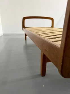 Ancien Lit daybed design Jacques Hauville pour BEMA 1950