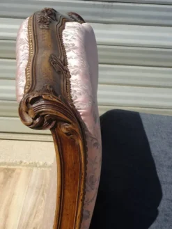 Ancien lit de style Louis XV