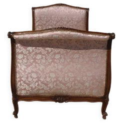 Ancien lit de style Louis XV