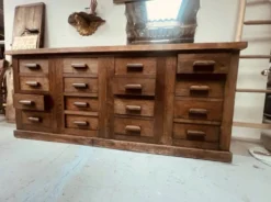 Ancien meuble de mercreroe en chêne