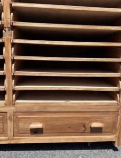 Ancien Meuble de Métier / D'atelier