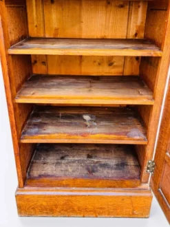 Ancien meuble de métier de la SNCF